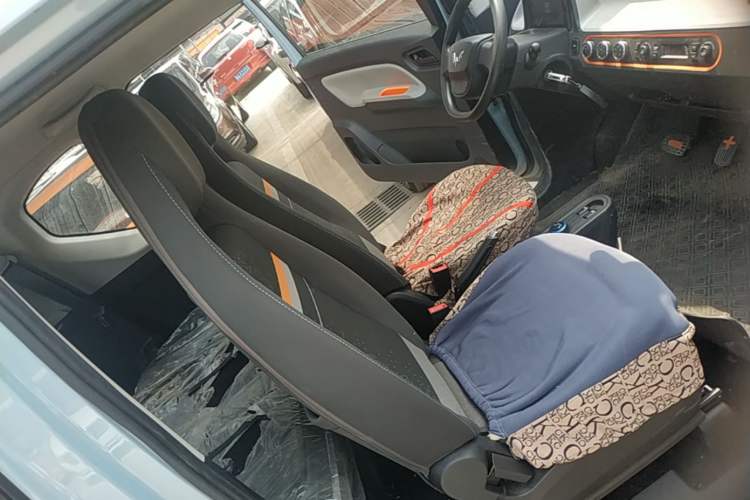 Used Wuling Hongguang MINIEV 2022 Enjoy Edition Lithium-Ion Battery Right Front Seat