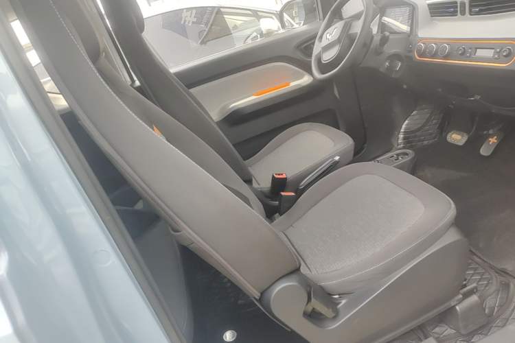 Used Wuling Hongguang MINIEV 2022 Enjoy Edition Lithium Iron Phosphate Right Front Seat