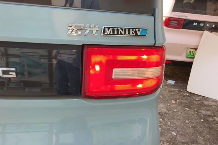 Used Wuling Hongguang MINIEV 2022 Enjoy Edition Lithium-Ion Battery Right Rear Taillight