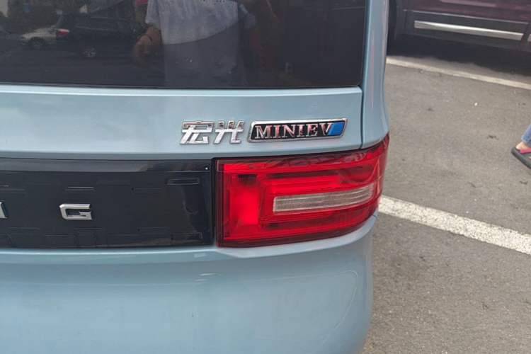 Used Wuling Hongguang MINIEV 2022 Easy Version Lithium-NMC Right Rear Taillight