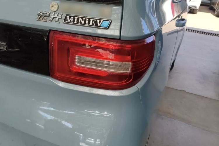 Used Wuling Hongguang MINIEV 2022 Easy Version Lithium Iron Phosphate Right Rear Taillight