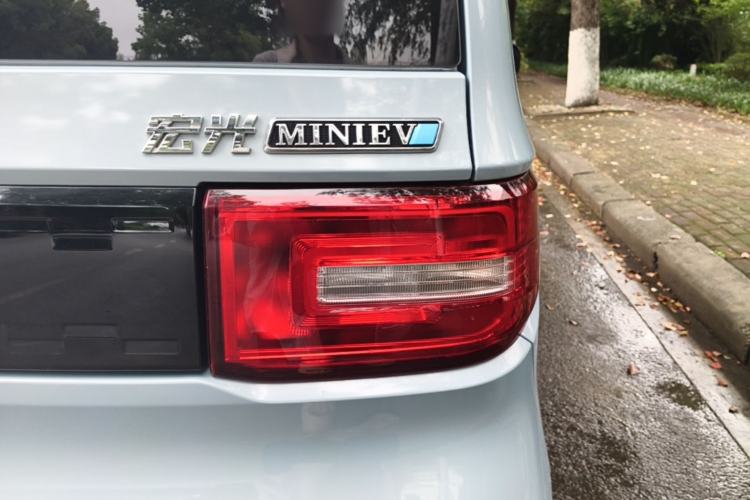 Used Wuling Hongguang MINIEV 2022 Easy Version Lithium Iron Phosphate Right Rear Taillight