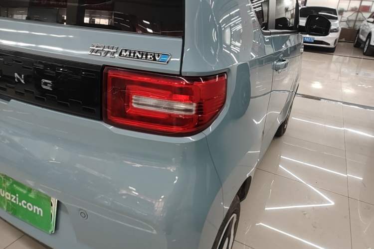 Used Wuling Hongguang MINIEV 2022 Zizai Version Lithium-NMC Right Rear Taillight