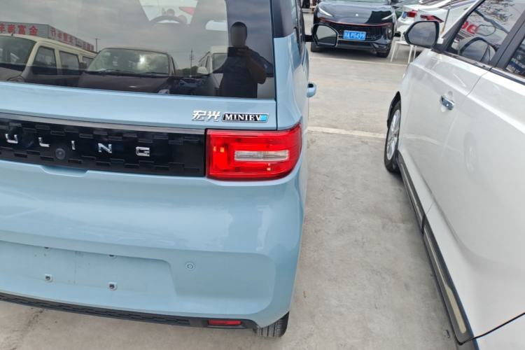 Used Wuling Hongguang MINIEV 2022 Zizai Version Lithium Iron Phosphate Right Rear Taillight