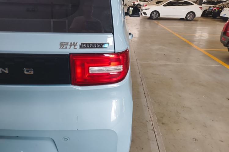 Used Wuling Hongguang MINIEV 2022 Easy Version Lithium Iron Phosphate Right Rear Taillight