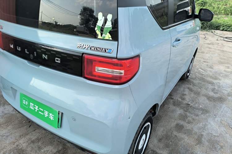 Used Wuling Hongguang MINIEV 2022 Zizai Version Lithium Iron Phosphate Right Rear Taillight