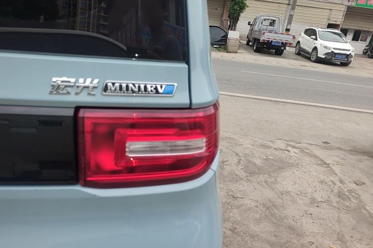 Used Wuling Hongguang MINIEV 2022 Easy Version Lithium-NMC Right Rear Taillight