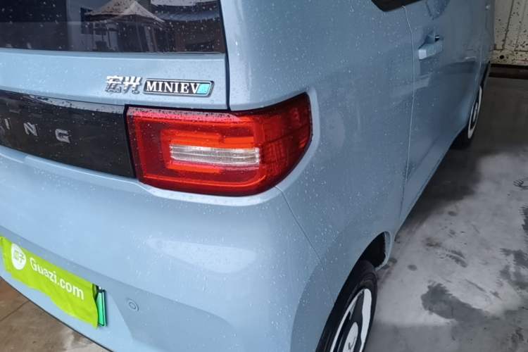 Used Wuling Hongguang MINIEV 2022 Zizai Version Lithium Iron Phosphate Right Rear Taillight