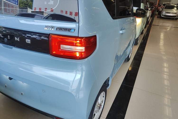 Used Wuling Hongguang MINIEV 2022 Enjoy Edition Lithium Iron Phosphate Right Rear Taillight