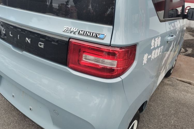 Used Wuling Hongguang MINIEV 2022 Easy Version Lithium-NMC Right Rear Taillight