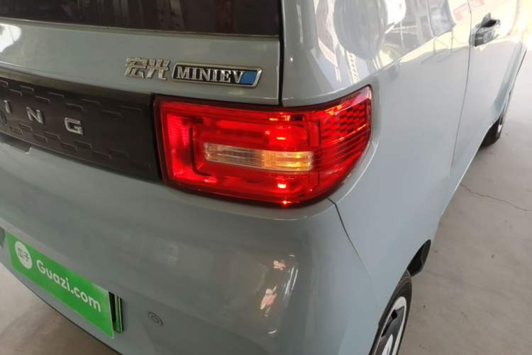 Used Wuling Hongguang MINIEV 2022 Zizai Version Lithium Iron Phosphate Right Rear Taillight
