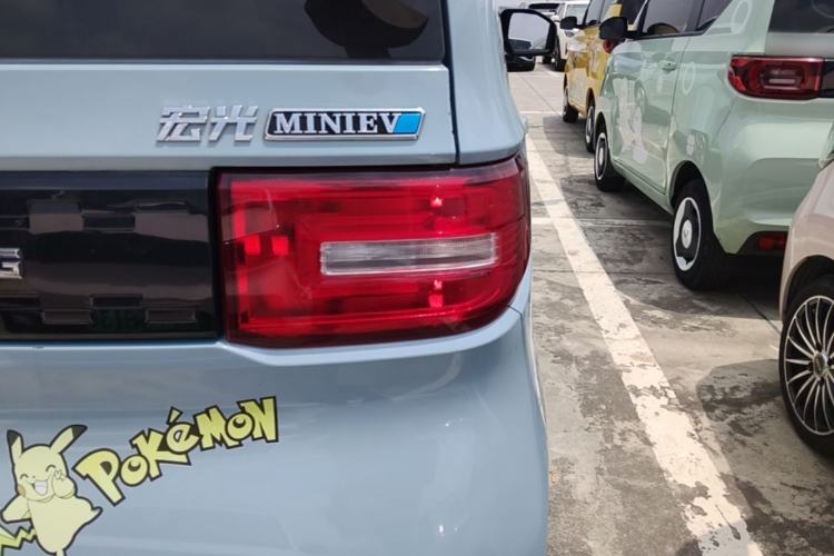 Used Wuling Hongguang MINIEV 2022 Easy Version Lithium Iron Phosphate Right Rear Taillight