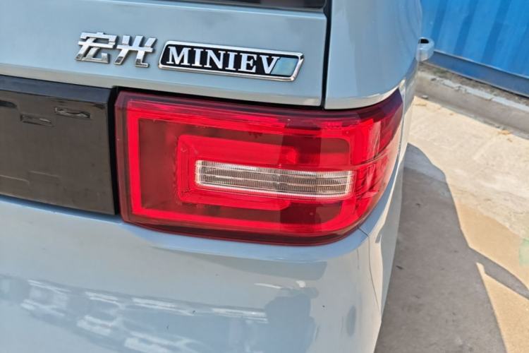 Used Wuling Hongguang MINIEV 2022 Enjoy Edition Lithium-Ion Battery Right Rear Taillight