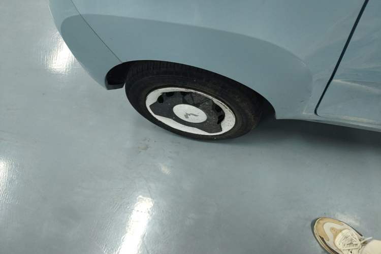 Used Wuling Hongguang MINIEV 2022 Enjoy Edition Lithium Iron Phosphate Right Rear Wheel Hub