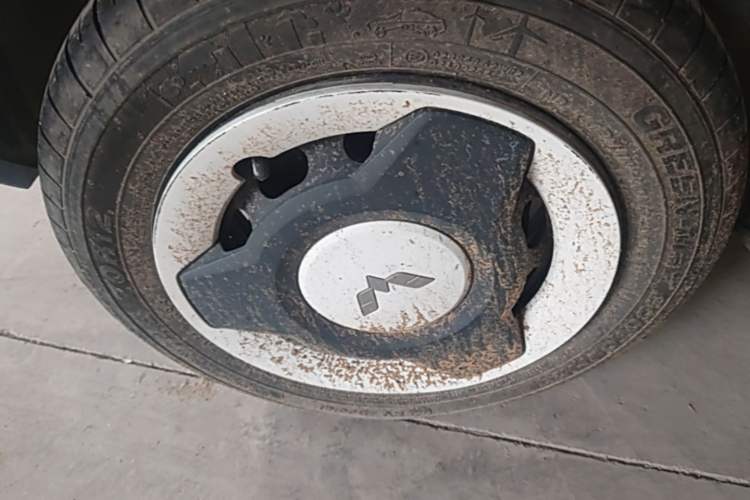 Used Wuling Hongguang MINIEV 2022 Easy Version Lithium Iron Phosphate Right Rear Wheel Hub