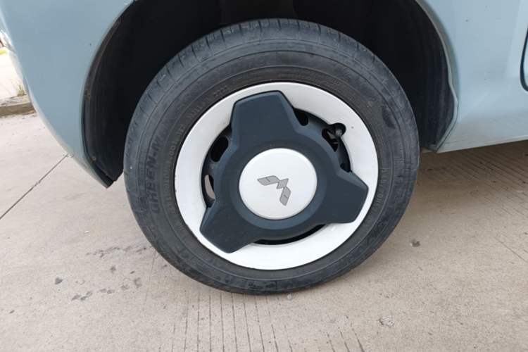 Used Wuling Hongguang MINIEV 2022 Enjoy Edition Lithium Iron Phosphate Right Rear Wheel Hub