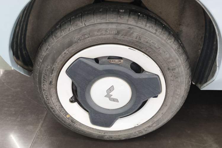 Used Wuling Hongguang MINIEV 2022 Enjoy Edition Lithium Iron Phosphate Right Rear Wheel Hub