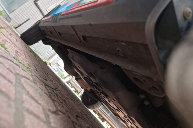 Used Wuling Hongguang MINIEV 2022 GAMEBOY 300km Enthusiast Model with Lithium Iron Phosphate Right Side Sill
