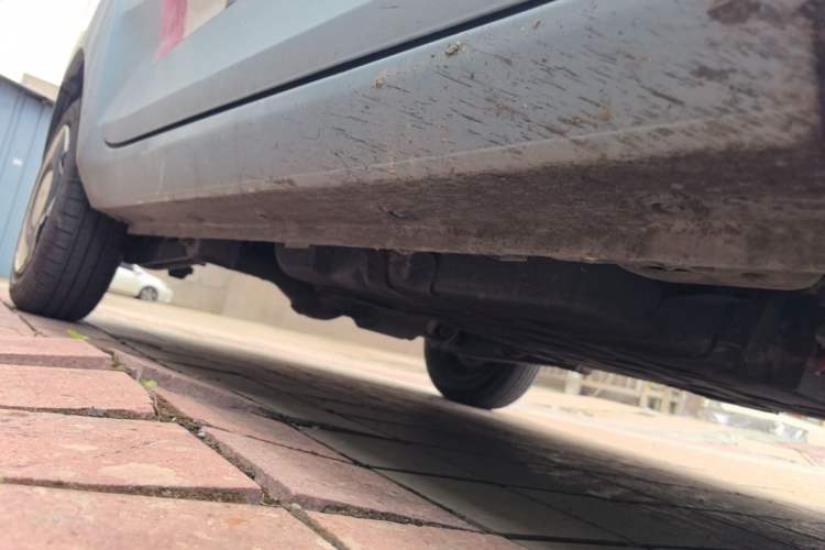 Used Wuling Hongguang MINIEV 2022 Macaron Premium Model – Lithium Iron Phosphate Right Side Sill