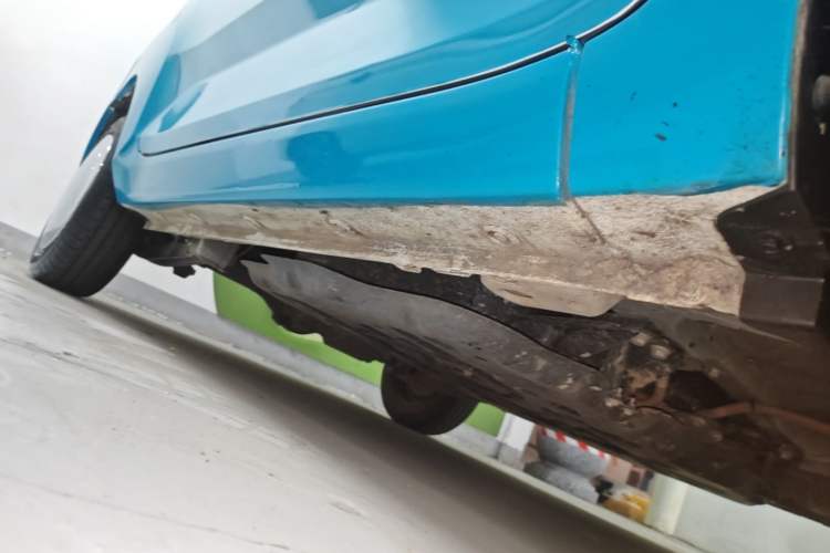 Used Wuling Hongguang MINIEV 2022 Zizai Version Lithium Iron Phosphate Right Side Sill