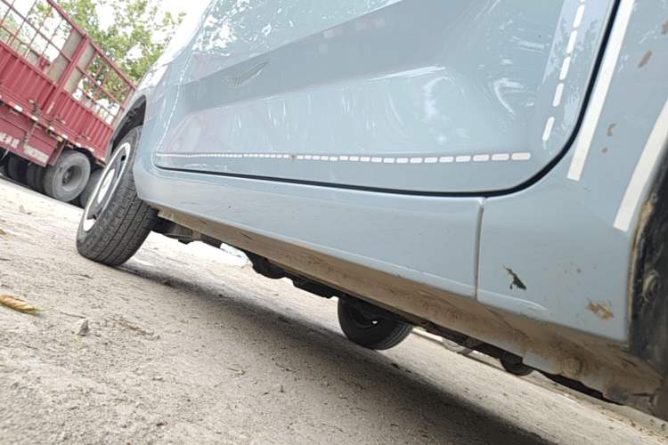 Used Wuling Hongguang MINIEV 2022 Easy Version Lithium Iron Phosphate Right Side Sill