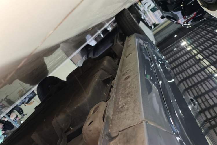 Used Wuling Hongguang MINIEV 2022 Macaron Premium Model – Lithium Iron Phosphate Right Side Sill
