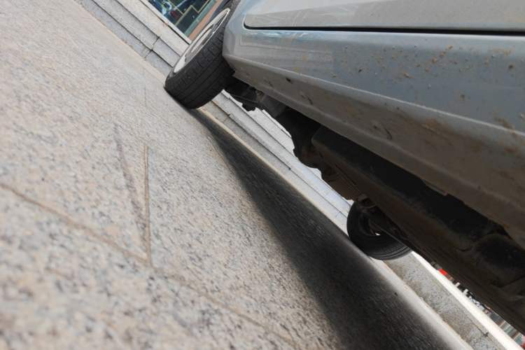 Used Wuling Hongguang MINIEV 2022 Easy Version Lithium Iron Phosphate Right Side Sill