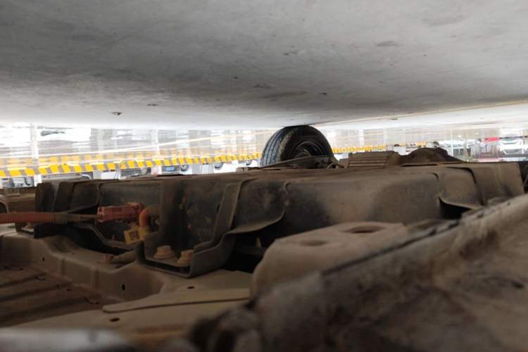 Used Wuling Hongguang MINIEV 2022 Macaron Premium Model – Lithium Iron Phosphate Right Side Sill
