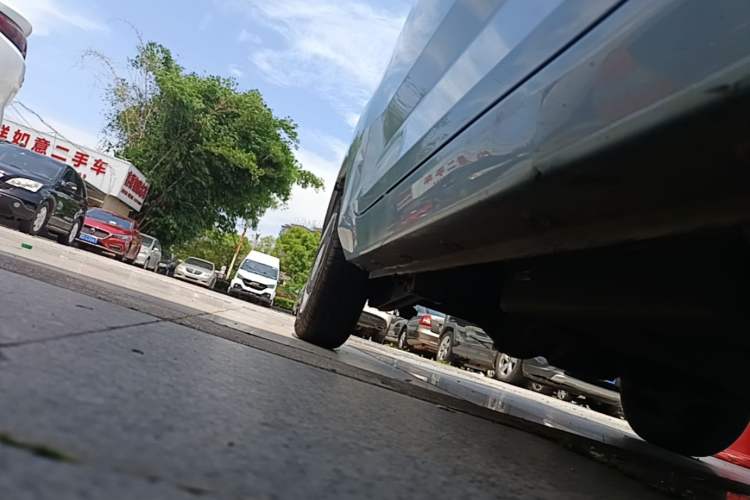 Used Wuling Hongguang MINIEV 2022 Macaron Fashion Model Lithium Iron Phosphate Right Side Sill