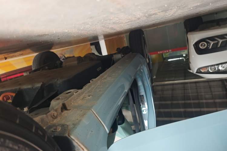 Used Wuling Hongguang MINIEV 2022 Zizai Version Lithium Iron Phosphate Right Side Sill