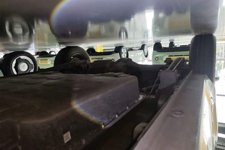 Used Wuling Hongguang MINIEV 2022 Easy Version Lithium-NMC Right Side Sill