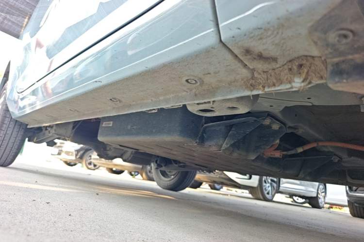 Used Wuling Hongguang MINIEV 2022 Zizai Version Lithium Iron Phosphate Right Side Sill