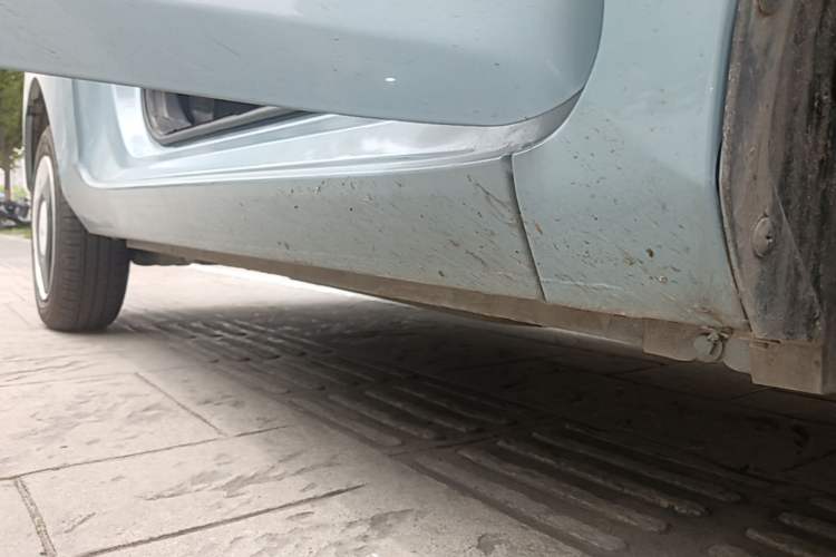 Used Wuling Hongguang MINIEV 2022 Zizai Version Lithium-NMC Right Side Sill
