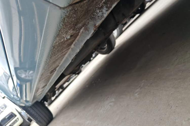 Used Wuling Hongguang MINIEV 2022 Zizai Version Lithium Iron Phosphate Right Side Sill