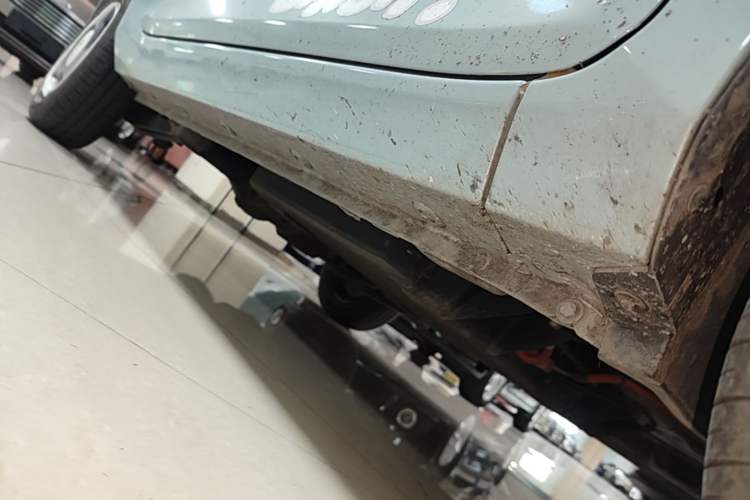 Used Wuling Hongguang MINIEV 2022 Easy Version Lithium Iron Phosphate Right Side Sill
