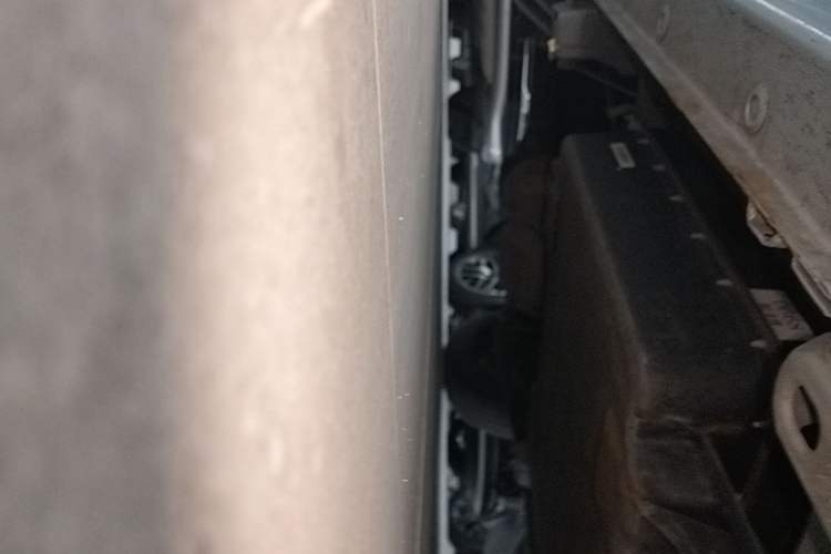 Used Wuling Hongguang MINIEV 2022 Easy Version Lithium Iron Phosphate Right Side Sill