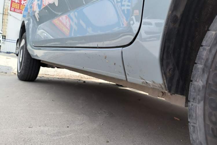 Used Wuling Hongguang MINIEV 2022 Easy Version Lithium Iron Phosphate Right Side Sill