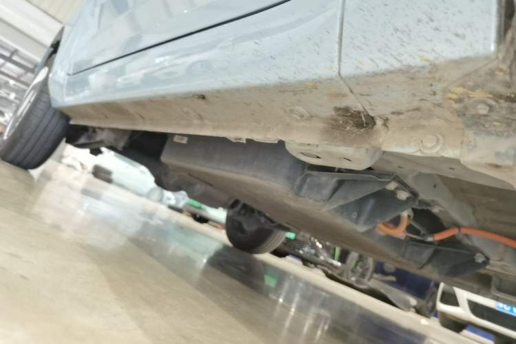 Used Wuling Hongguang MINIEV 2022 Easy Version Lithium Iron Phosphate Right Side Sill