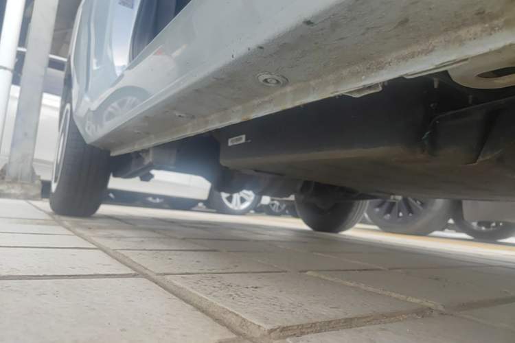 Used Wuling Hongguang MINIEV 2022 Zizai Version Lithium Iron Phosphate Right Side Sill