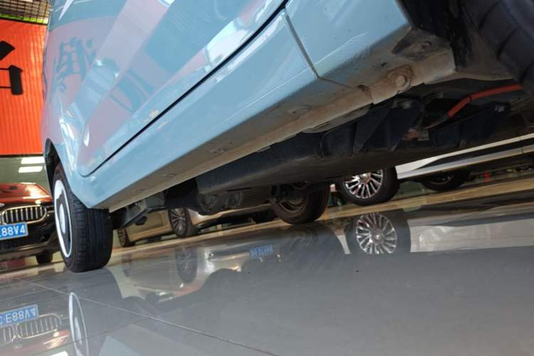Used Wuling Hongguang MINIEV 2022 Easy Version Lithium Iron Phosphate Right Side Sill