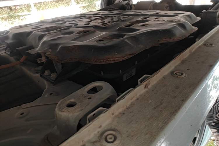 Used Wuling Hongguang MINIEV 2022 Zizai Version Lithium Iron Phosphate Right Side Sill