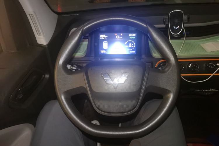 Used Wuling Hongguang MINIEV 2022 Zizai Version Lithium-NMC Steering Wheel