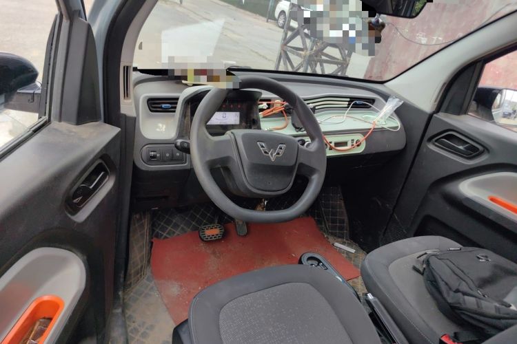 Used Wuling Hongguang MINIEV 2022 Easy Version Lithium Iron Phosphate Steering Wheel