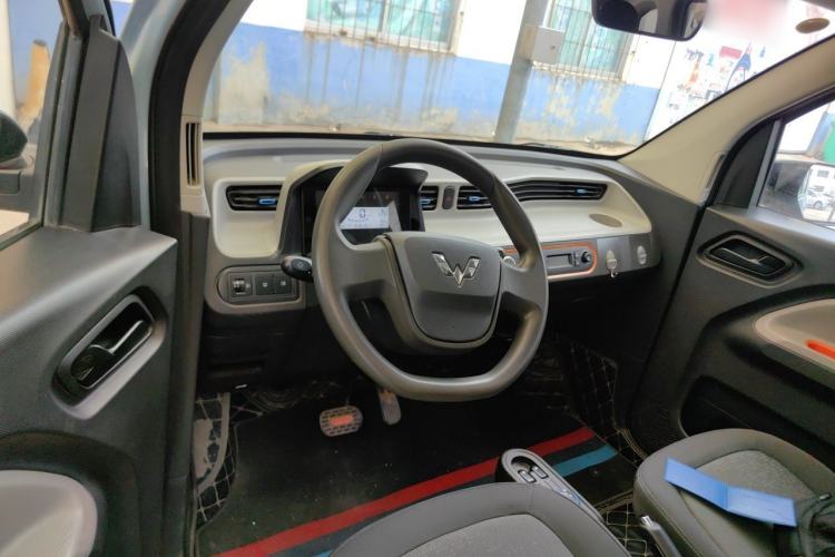 Used Wuling Hongguang MINIEV 2022 Easy Version Lithium Iron Phosphate Steering Wheel