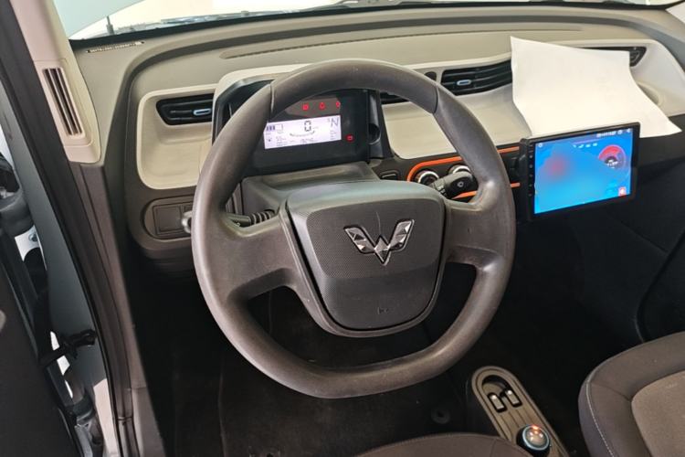 Used Wuling Hongguang MINIEV 2022 Zizai Version Lithium Iron Phosphate Steering Wheel