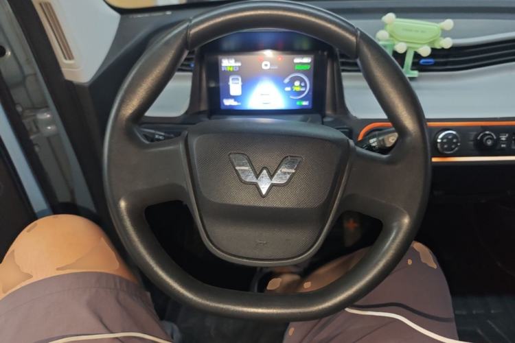 Used Wuling Hongguang MINIEV 2022 Zizai Version Lithium Iron Phosphate Steering Wheel