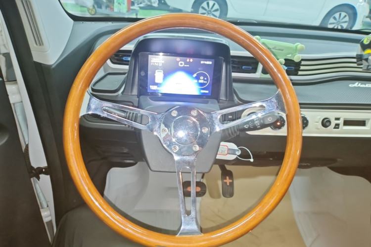 Used Wuling Hongguang MINIEV 2022 Zizai Version Lithium Iron Phosphate Steering Wheel