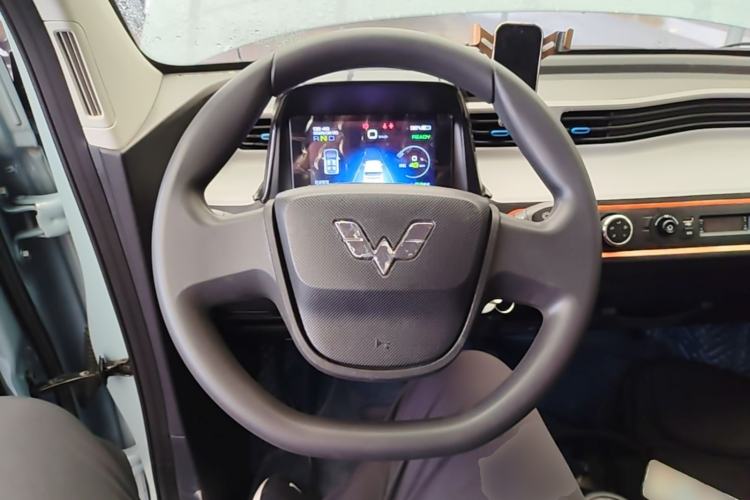 Used Wuling Hongguang MINIEV 2022 Zizai Version Lithium-NMC Steering Wheel