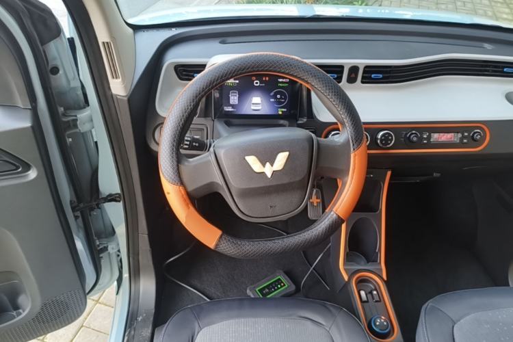 Used Wuling Hongguang MINIEV 2022 Zizai Version Lithium Iron Phosphate Steering Wheel