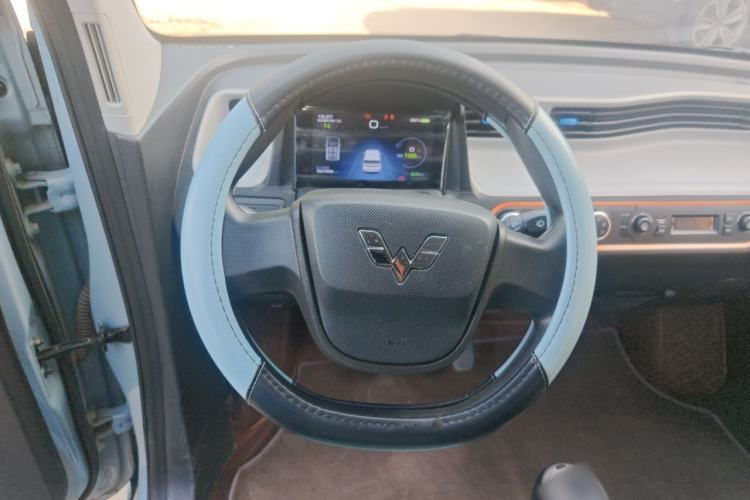Used Wuling Hongguang MINIEV 2022 Enjoy Edition Lithium Iron Phosphate Steering Wheel